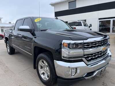 2016 Chevrolet 1500 Crew Cab, $13350. Photo 2