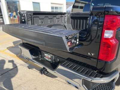 2024 Chevrolet 1500 Crew Cab, $41500. Photo 11