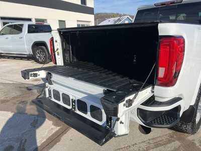 2021 GMC 3500 Crew Cab, $54900. Photo 10