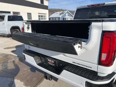 2021 GMC 3500 Crew Cab, $54900. Photo 11