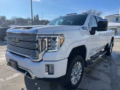 2021 GMC 3500 Crew Cab, $54900. Photo 4