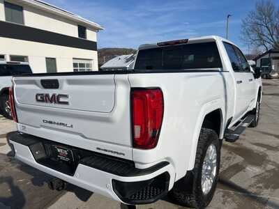2021 GMC 3500 Crew Cab, $54900. Photo 8