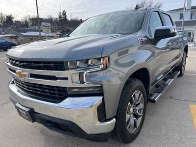 2021 Chevrolet 1500 Crew Cab, $33900. Photo 4