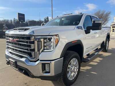 2022 GMC 2500 Crew Cab, $53900. Photo 4