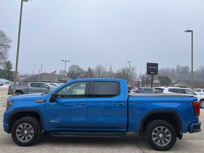 2024 GMC 1500 Crew Cab, $58200. Photo 5