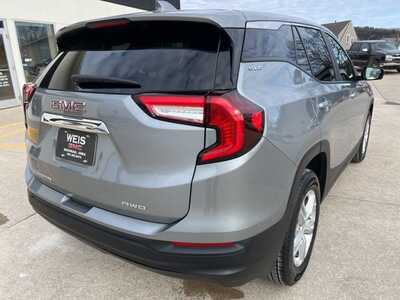 2024 GMC Terrain, $23900. Photo 8
