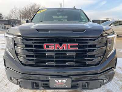 2023 GMC 1500 Crew Cab, $0. Photo 3