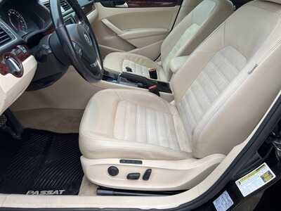 2013 Volkswagen Passat, $0. Photo 11