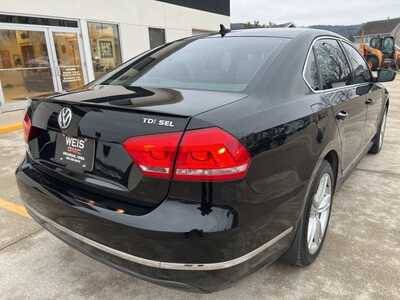 2013 Volkswagen Passat, $0. Photo 8