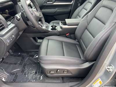 2026 GMC Terrain, $39435. Photo 11