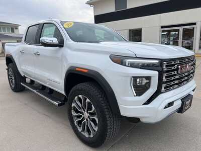 2026 GMC Canyon Crew Cab, $56660. Photo 2