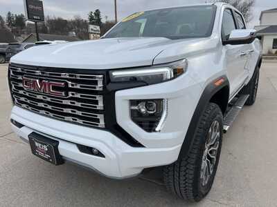 2026 GMC Canyon Crew Cab, $56660. Photo 4