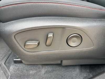 2024 Chevrolet Traverse, $42400. Photo 10