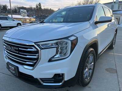 2024 GMC Terrain, $27900. Photo 4