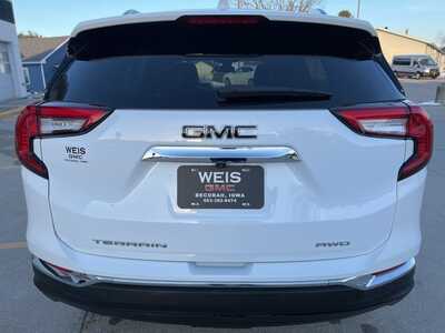 2024 GMC Terrain, $27900. Photo 7
