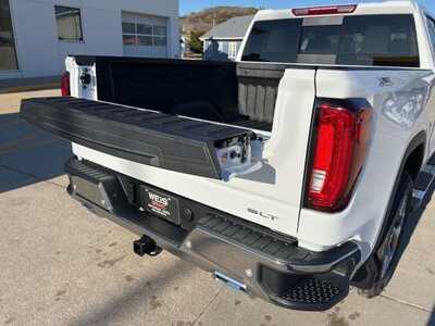 2026 GMC 1500 Crew Cab, $68320. Photo 11