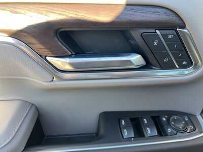 2026 GMC 1500 Crew Cab, $68320. Photo 12