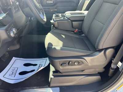 2026 GMC 3500 Reg Cab, $66255. Photo 11