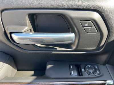 2026 GMC 3500 Reg Cab, $66255. Photo 9