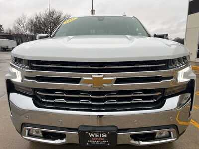 2021 Chevrolet 1500 Crew Cab, $35200. Photo 3