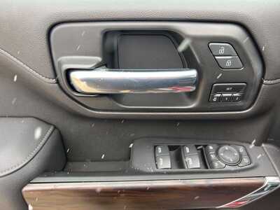 2023 GMC 3500 Crew Cab, $68000. Photo 12