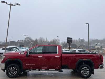 2023 GMC 3500 Crew Cab, $68000. Photo 5