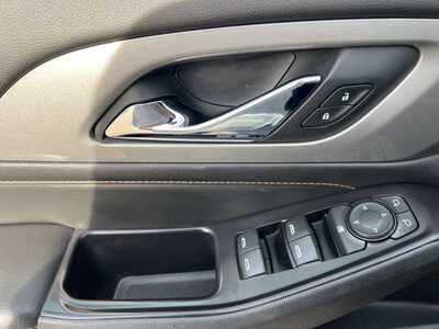 2018 Chevrolet Traverse, $17500. Photo 9