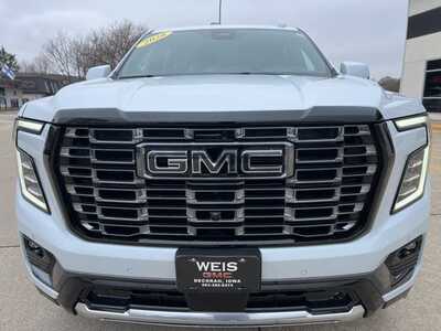 2026 GMC Yukon XL, $113385. Photo 3