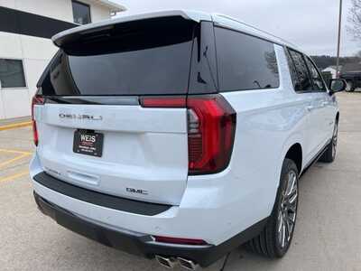 2026 GMC Yukon XL, $113385. Photo 8