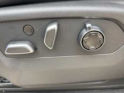 2026 GMC Yukon XL, $113385. Photo 9