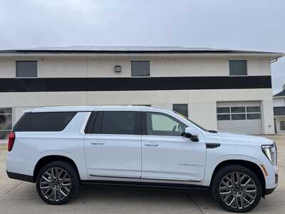 2026 GMC Yukon XL, $113385. Photo 1