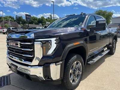 2026 GMC 3500 Crew Cab, $86735. Photo 4