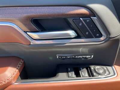 2026 GMC 1500 Crew Cab, $88535. Photo 12