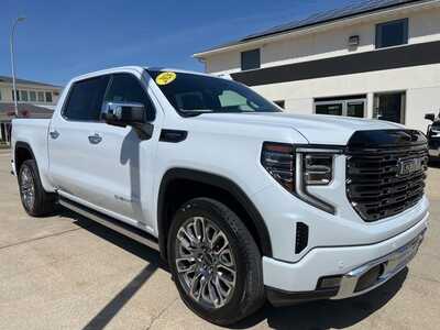 2026 GMC 1500 Crew Cab, $88535. Photo 2