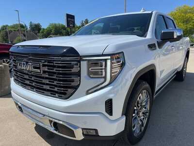 2026 GMC 1500 Crew Cab, $88535. Photo 4