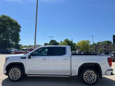 2026 GMC 1500 Crew Cab, $88535. Photo 5