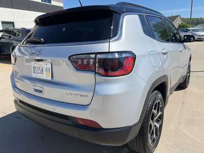 2025 Jeep Compass, $26100. Photo 8