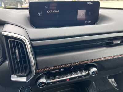 2025 Mazda CX-50, $34300. Photo 12