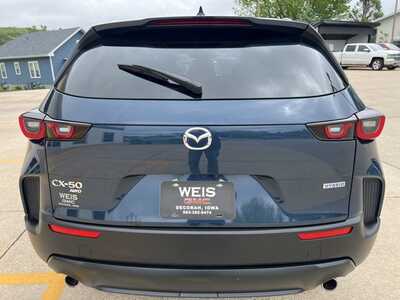 2025 Mazda CX-50, $34300. Photo 7