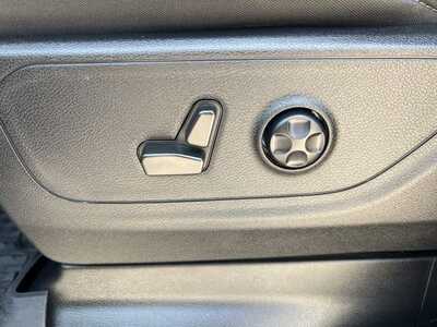 2021 RAM 1500 Crew Cab, $0. Photo 10