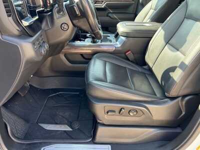 2022 Chevrolet 1500 Crew Cab, $41500. Photo 11