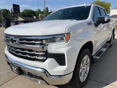 2022 Chevrolet 1500 Crew Cab, $41500. Photo 4