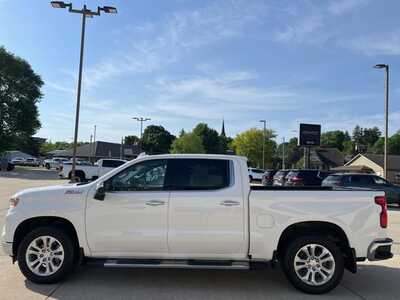 2022 Chevrolet 1500 Crew Cab, $41500. Photo 5