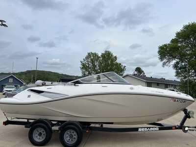 2010 Sea Doo , $24900. Photo 7