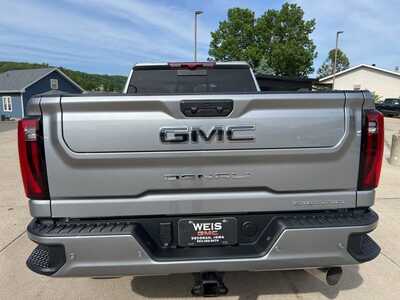 2026 GMC 3500 Crew Cab, $102655. Photo 7