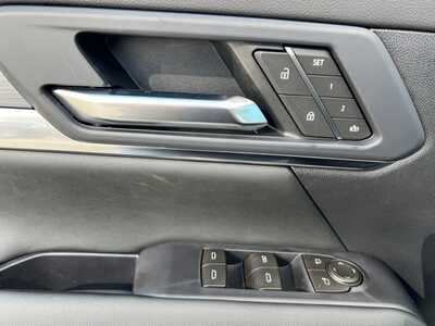 2026 GMC Terrain, $39135. Photo 9