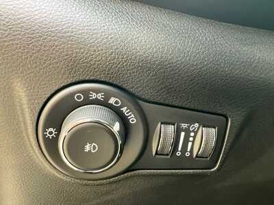 2025 Jeep Compass, $24000. Photo 12