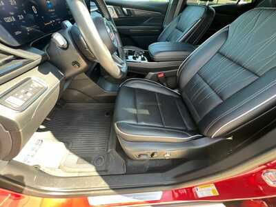 2025 Buick Enclave, $51000. Photo 11
