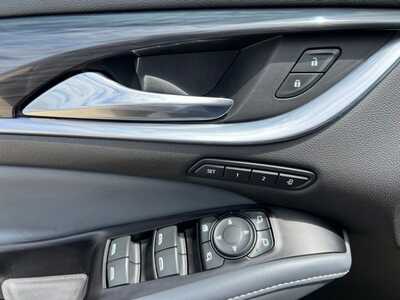 2019 Buick Enclave, $0. Photo 9