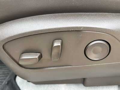 2024 GMC Acadia, $47000. Photo 10